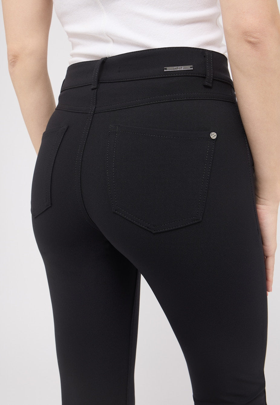 Buisness Hose